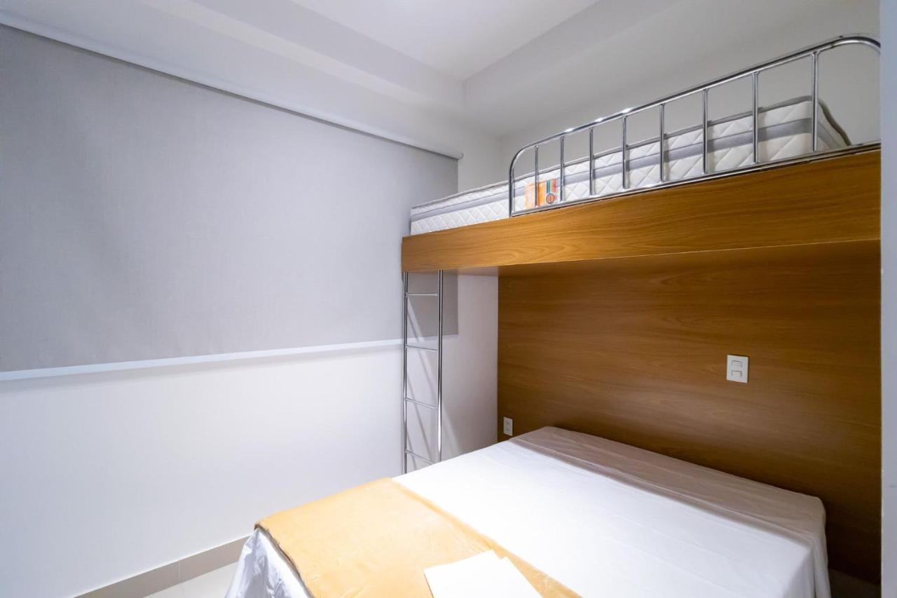 Modernos Totalmente Mobiliados Com Academia Proximo A Metro Parque Ibirapuera E Hospitais *